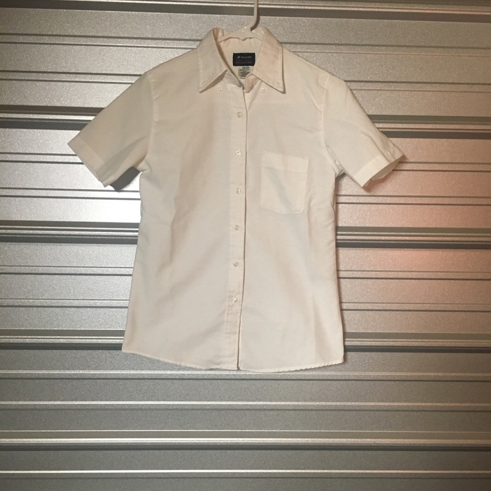 ARAMARK uniform shirt